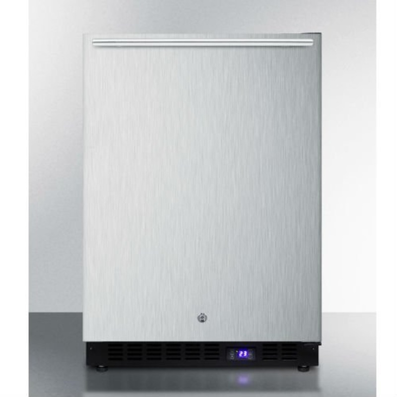 Summit | 24 Outdoor Undercounter Freezer with Horizontal Handle