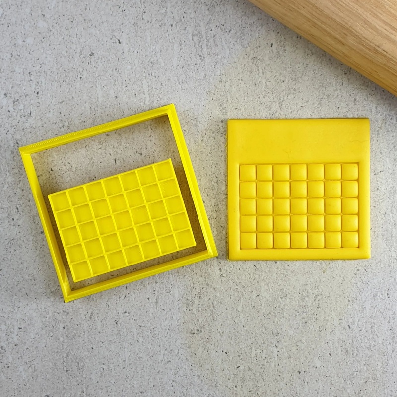 Calendar Grid Embosser CC Set