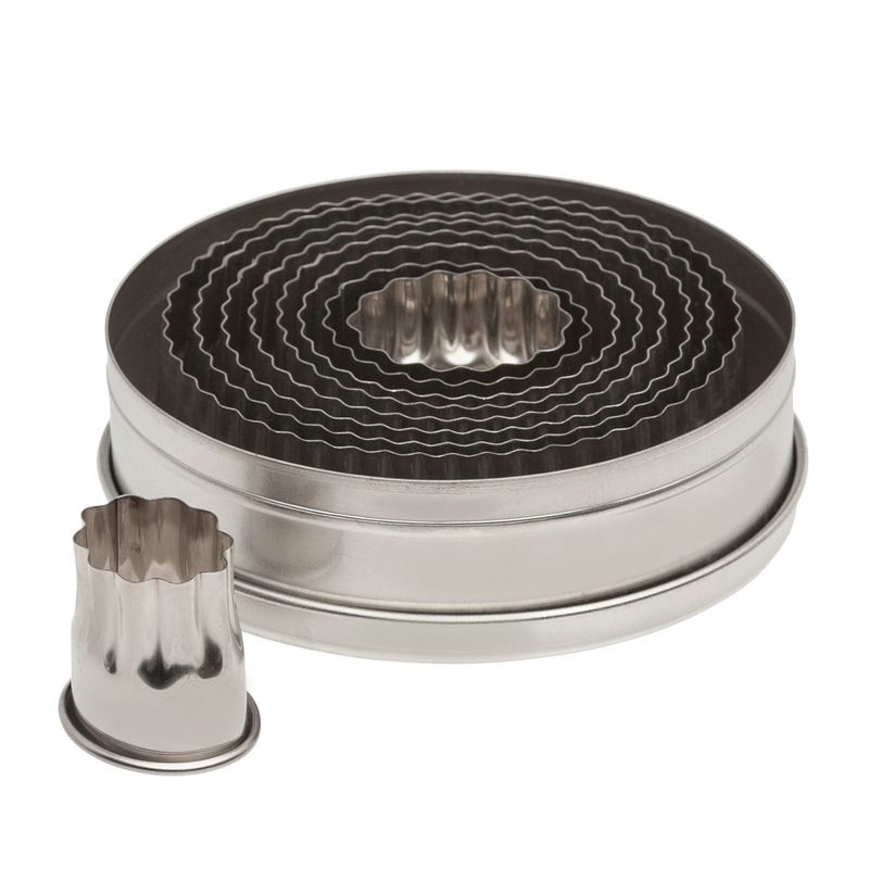 Oval Fluted Cutter Set