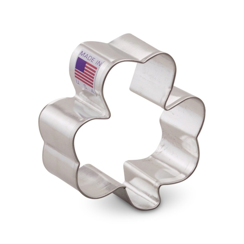 2 1/2' Shamrock Cookie Cutter