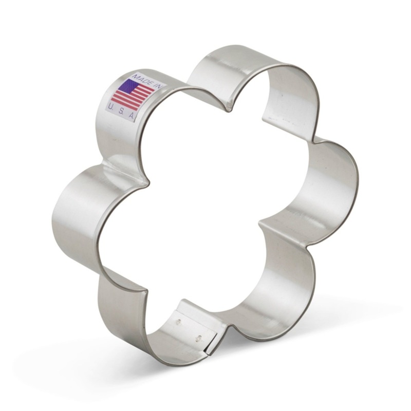 Scalloped Edge Cookie Cutter