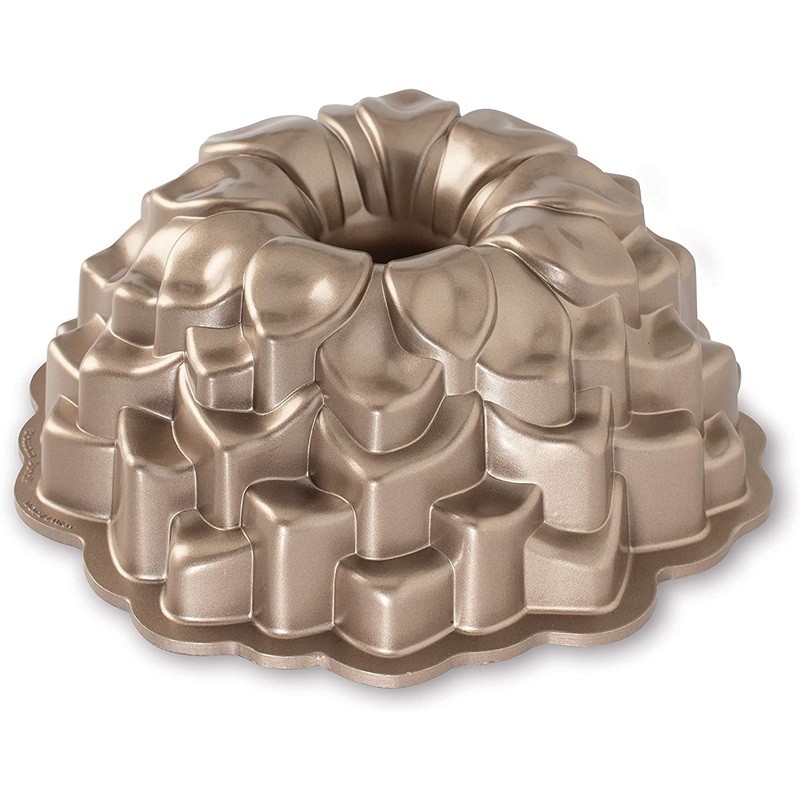 Bundt Blossom Pan