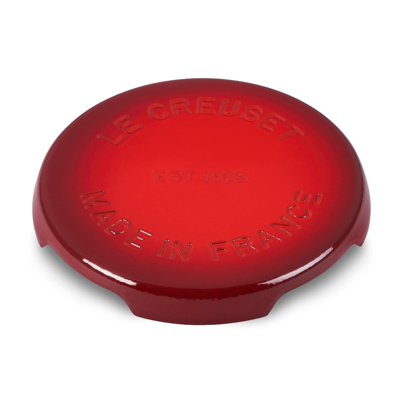 Le Creuset Signature Cast Iron 8.8" Cerise Round Trivet