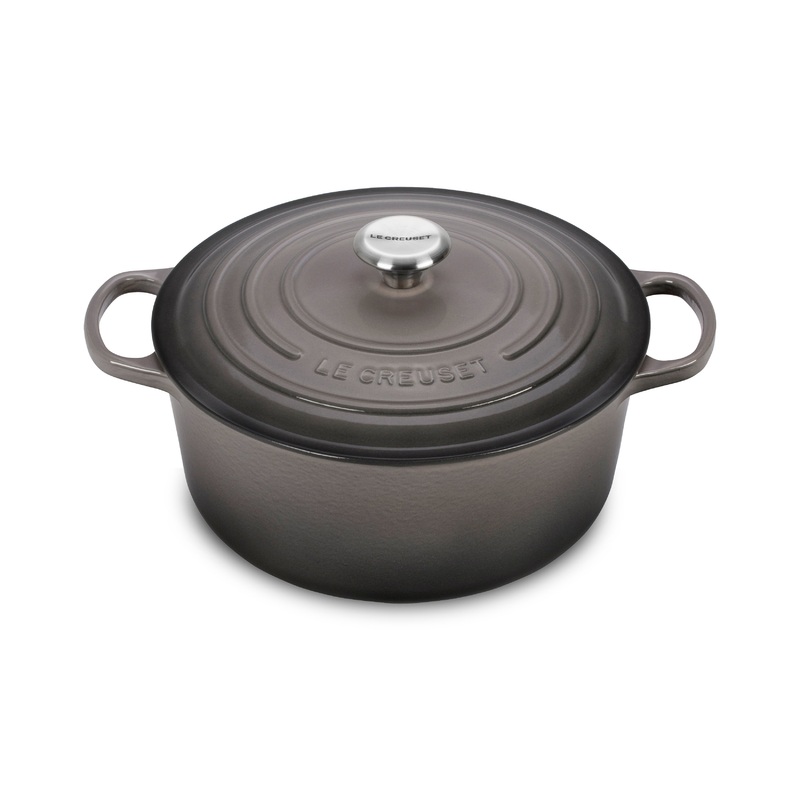 Le Creuset Signature Cast Iron 5.5-quart Oyster Round Dutch Oven