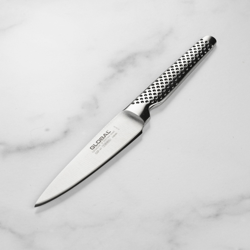 Global 4.5" Utility Knife with Solid Handle