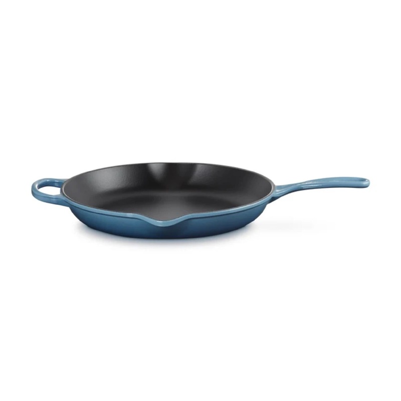 Le Creuset Signature Round Skillet 30cm - Chambray